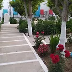 Perivoli 2-chora Semesterbostad *