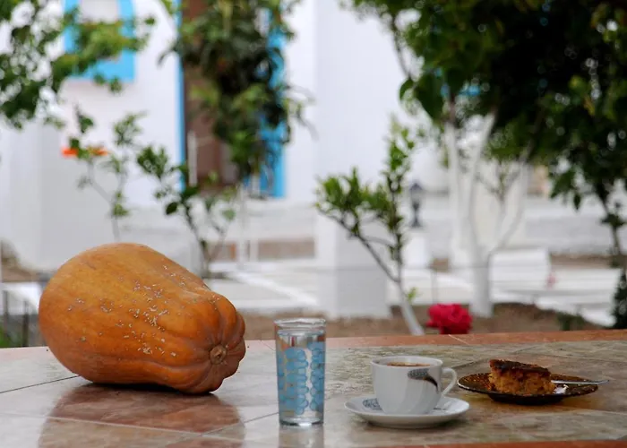 Semesterbostad Perivoli 2-chora *