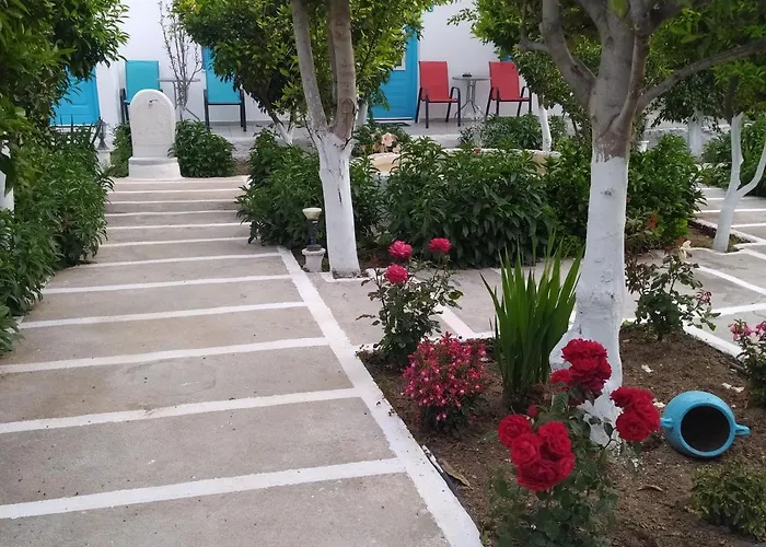 Perivoli 2-chora Semesterbostad *