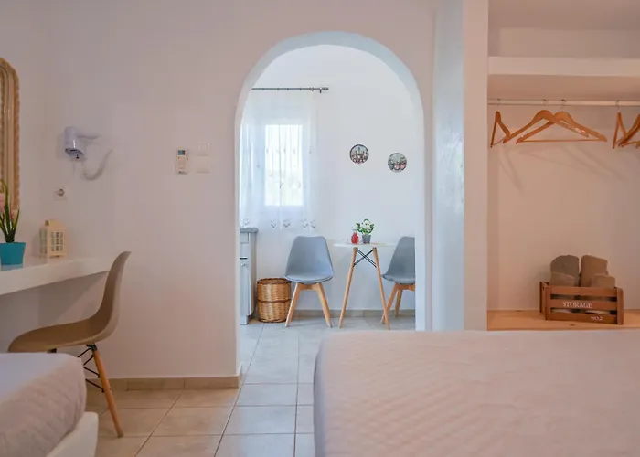 Perivoli 2-chora Semesterbostad *