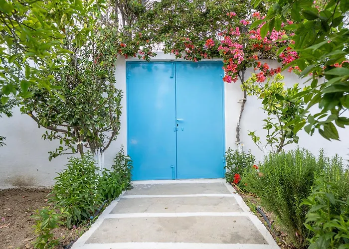 Perivoli 2-chora Semesterbostad *